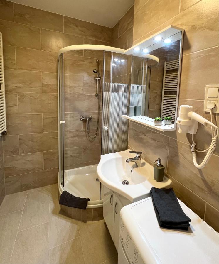 Lotus Apartments Gozsdu 부다페스트 외부 사진